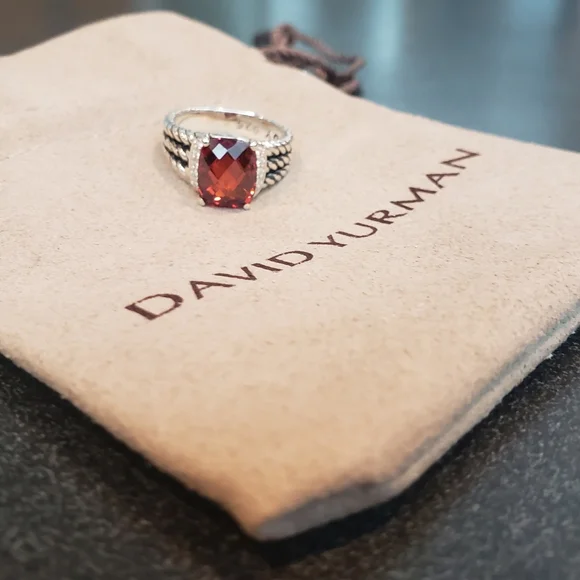 DAVID YURMAN Garnet Petite Wheaton Ring - Picture 2 of 12
